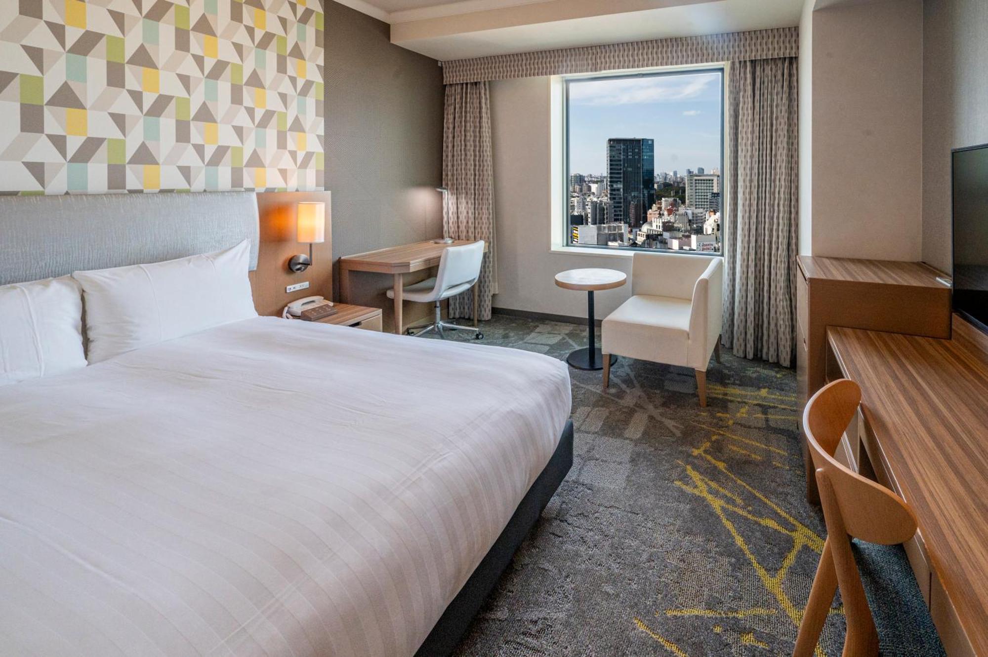 Superior Double Room Small Double Bed Park View Non-Smoking